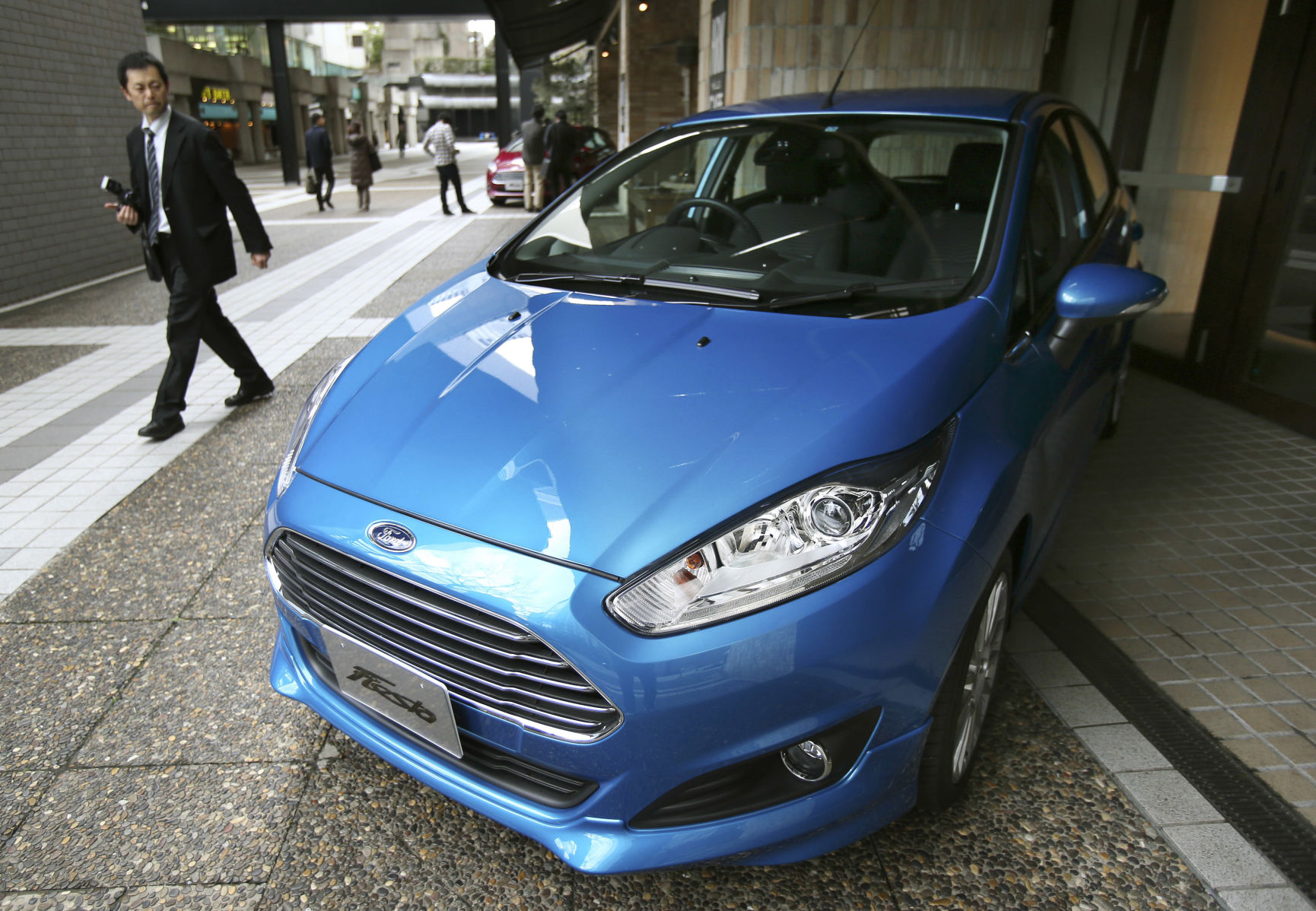 Ford Fiesta: 48,807